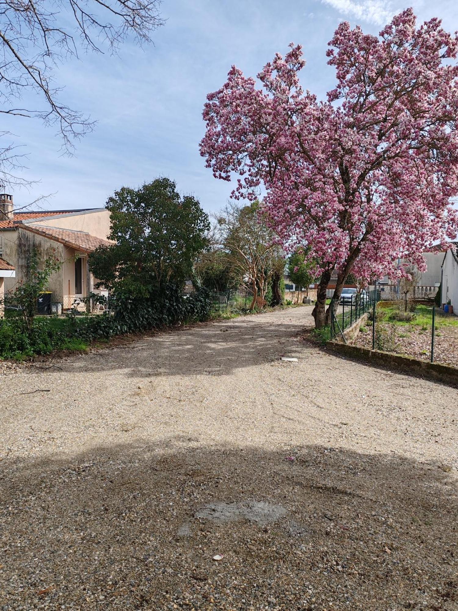 Appartement T3 Neuf Proche Centre Ville, Clim Et Parking Et Centrale Edf Valence  Bagian luar foto