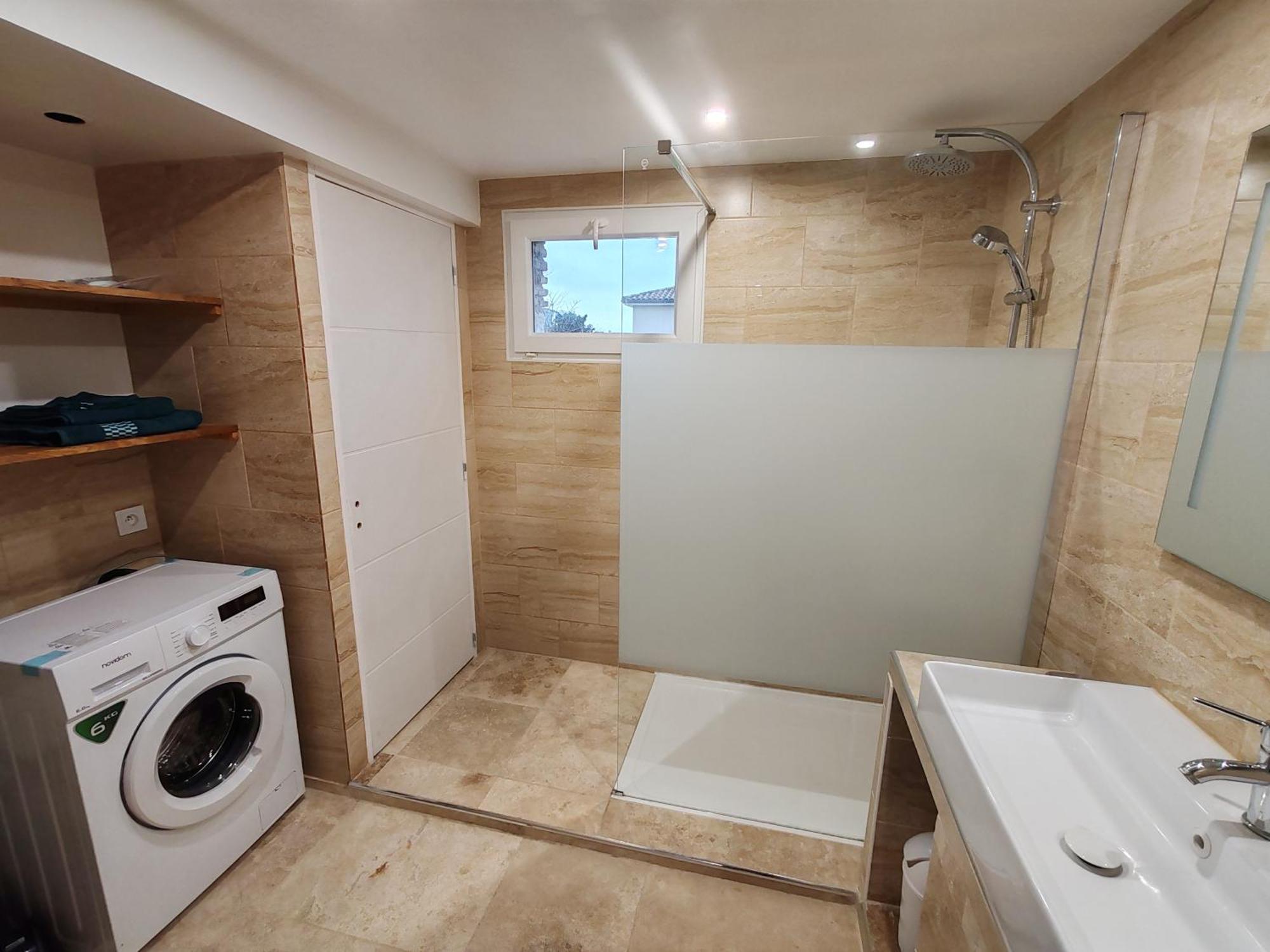 Appartement T3 Neuf Proche Centre Ville, Clim Et Parking Et Centrale Edf Valence  Bagian luar foto